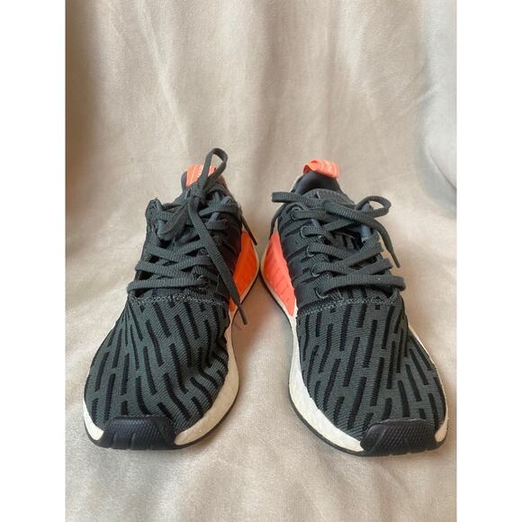 Adidas NMD R2 Women's Size 6 Shoes Sneakers Running - Picture 2 of 6